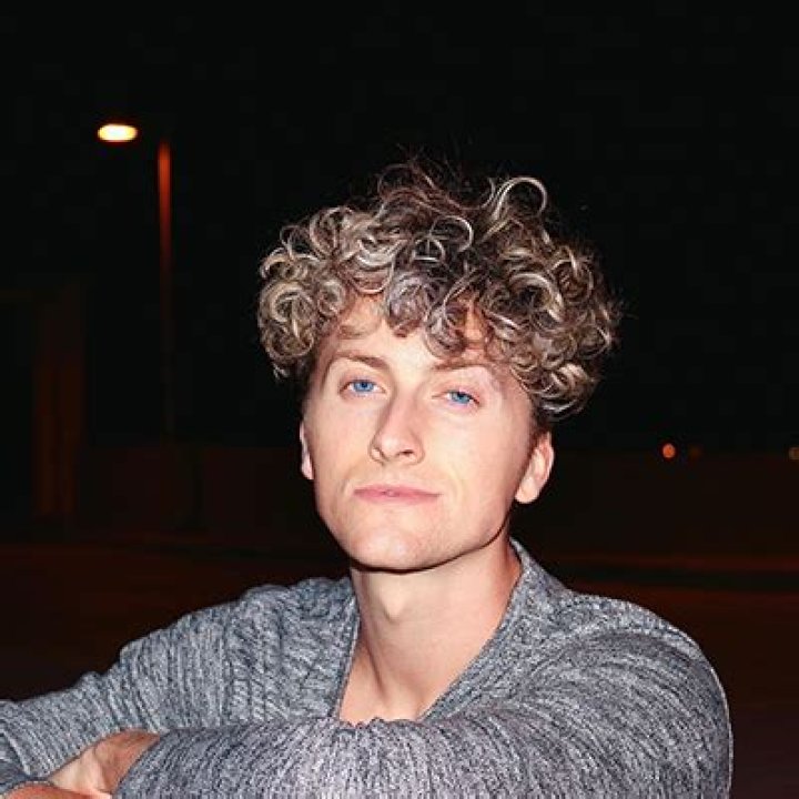 Aaron Presnell