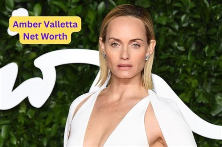 Amber Valletta Net Worth