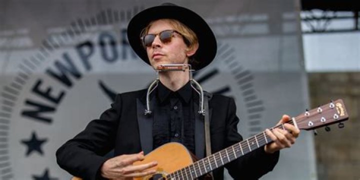 Beck Hansen Net Worth