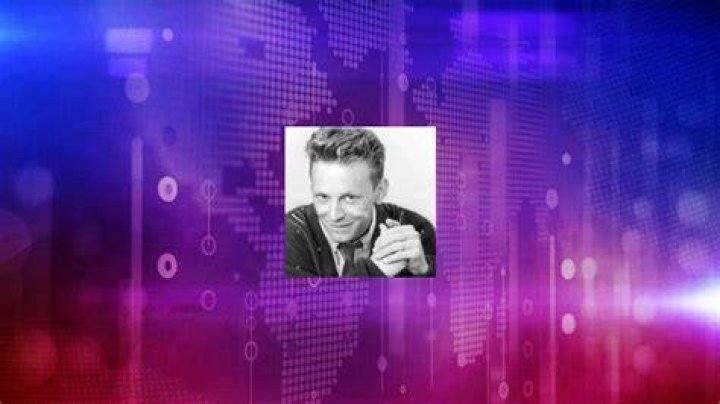 Kris Kamm Net Worth