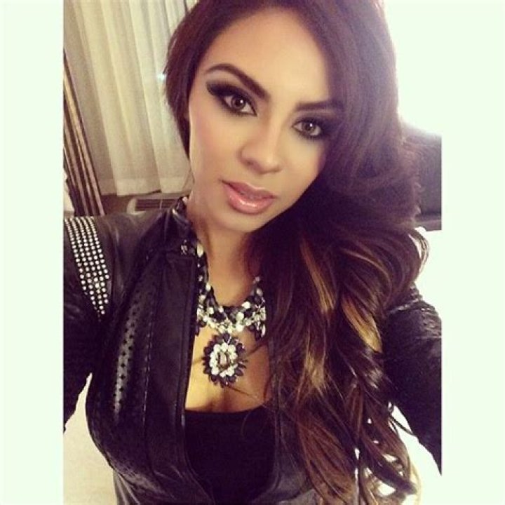 Nena Guzman