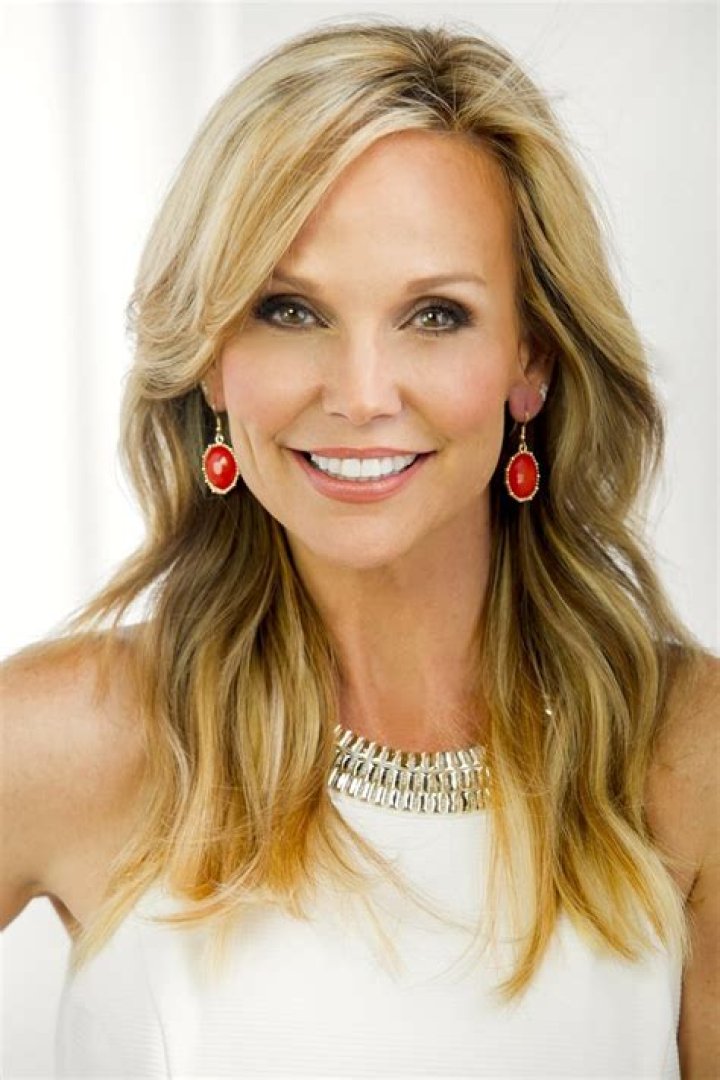 Sandra Dee Robinson